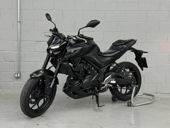YAMAHA MT-03 ABS YAMAHA MT-03 ABS
